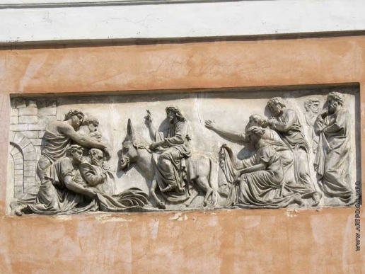 Демут-Малиновский В. И. Барельеф на фасаде над входом в храм &quot;Вход Господень в Иерусалим&quot;
