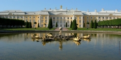 Растрелли Б. Большой дворец в Петергофе