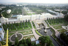 Государственный художественно-архитектурный дворцово-парковый музей-заповедник «Петергоф»